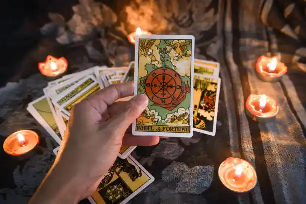 tarot cards Mineral Ridge